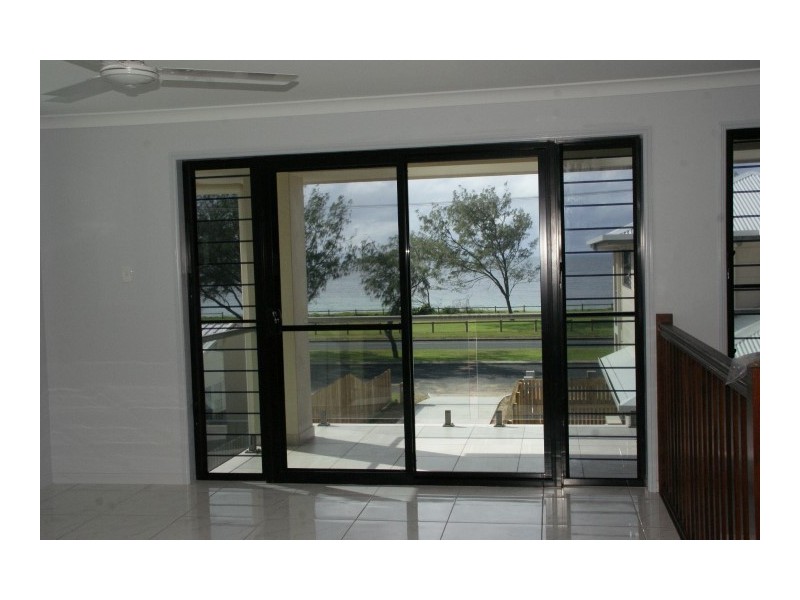 40B Pacific Esplanade, Slade Point QLD 4740