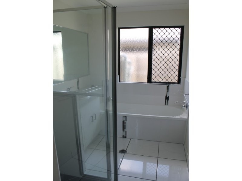 53A Coles Rd, Andergrove QLD 4740