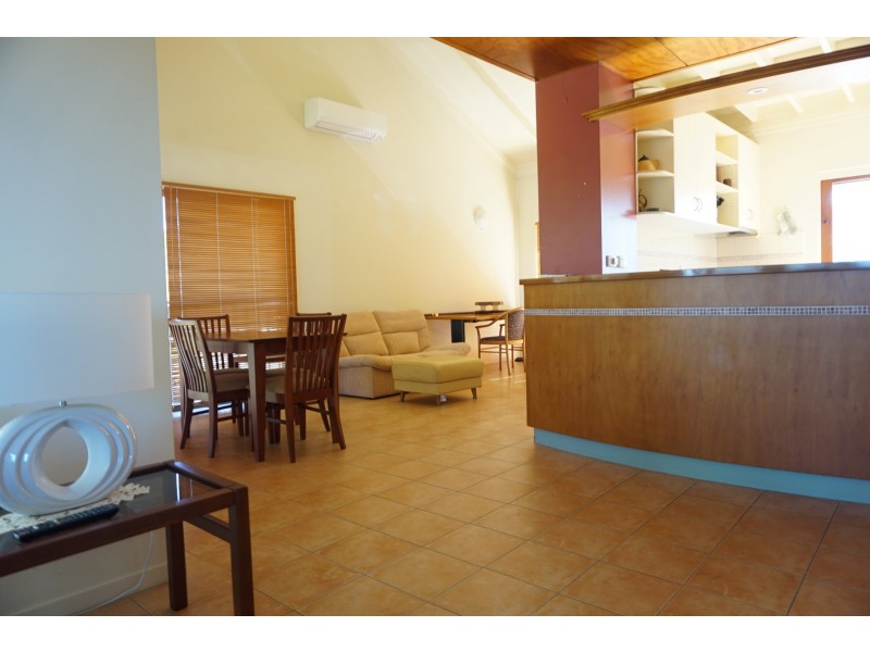1/32 Bassett Street, North Mackay QLD 4740