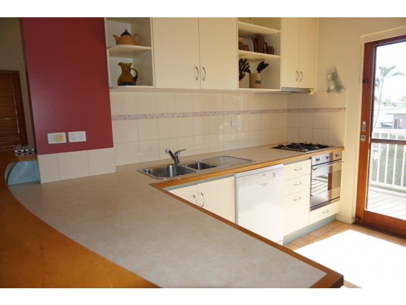 1/32 Bassett Street, North Mackay QLD 4740