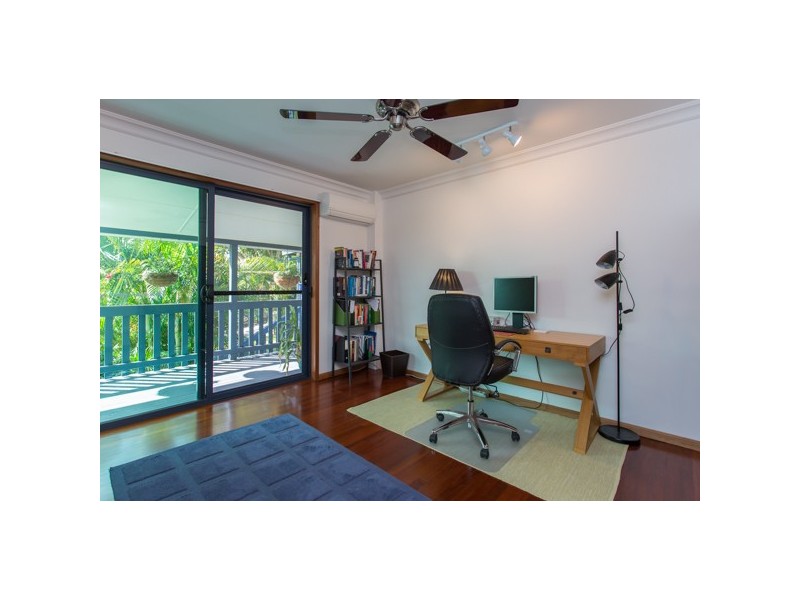 Dolphin Heads QLD 4740