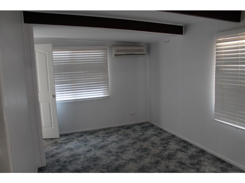 2 Suttor St, Nebo QLD 4742