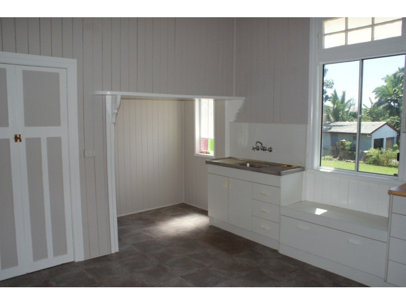 40 George St, South Mackay QLD 4740