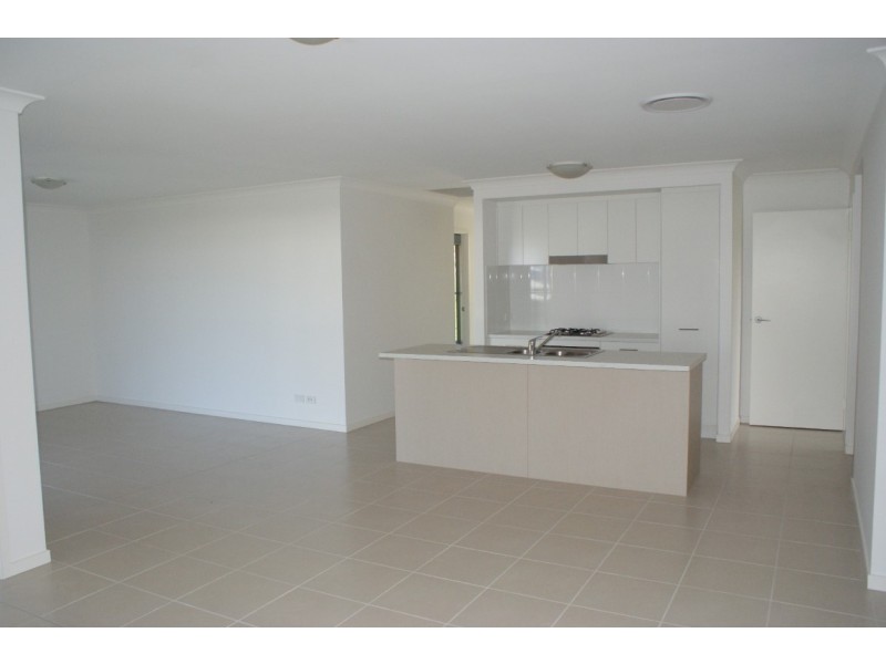 28 Kerrisdale, Beaconsfield QLD 4740