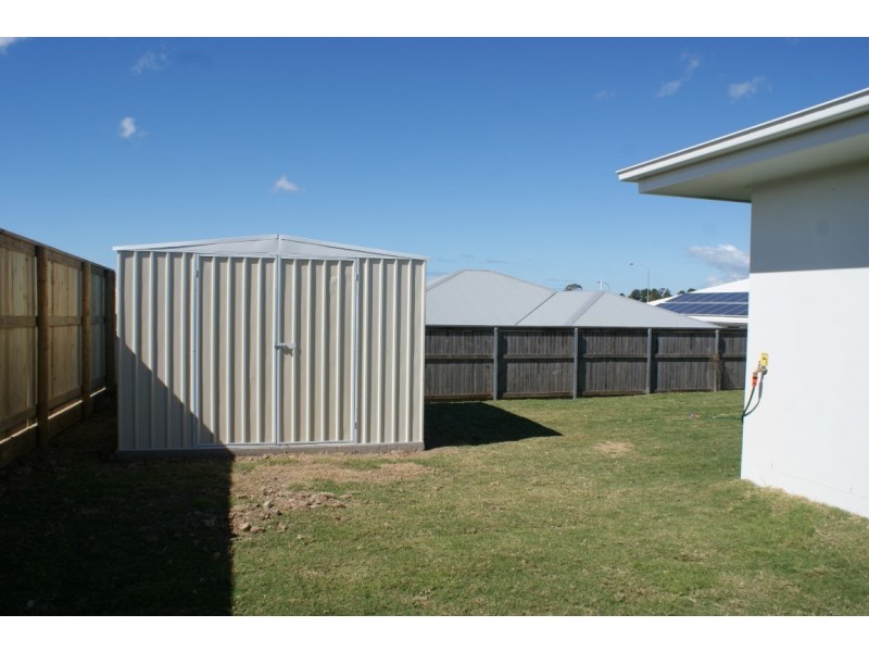 28 Kerrisdale, Beaconsfield QLD 4740
