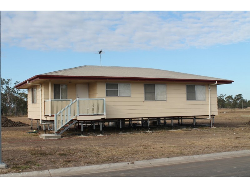 96 St Lawrence, Nebo QLD 4742