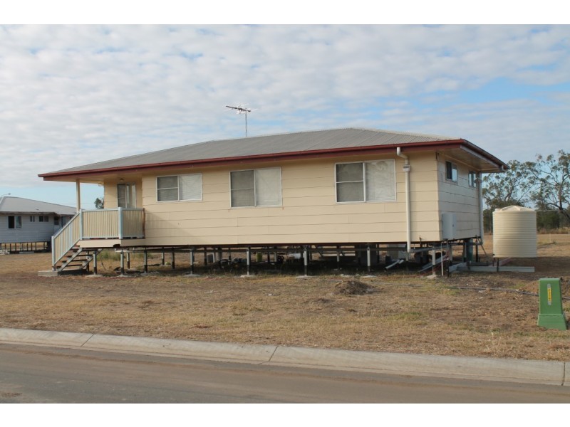 96 St Lawrence, Nebo QLD 4742