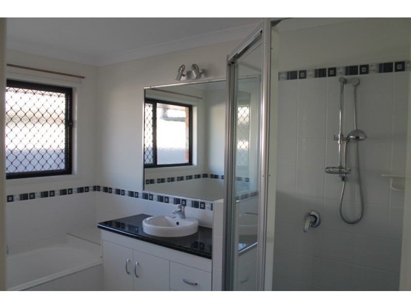63 Marlborough Street, Ooralea QLD 4740