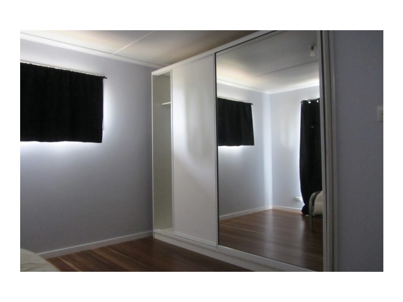 3/4 Suttor Street, Nebo QLD 4742