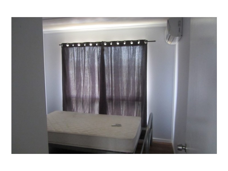 3/4 Suttor Street, Nebo QLD 4742