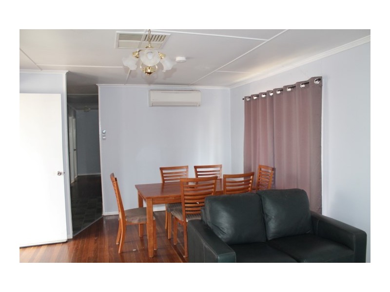 3/4 Suttor Street, Nebo QLD 4742