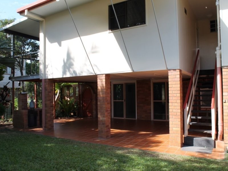 20 Digby St, East Mackay QLD 4740