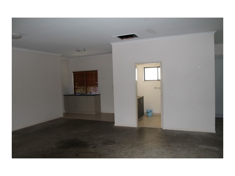 300 Bedford Road, Andergrove QLD 4740