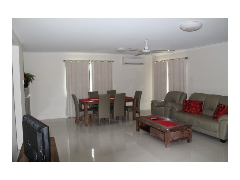 2A Ford Street, West Mackay QLD 4740