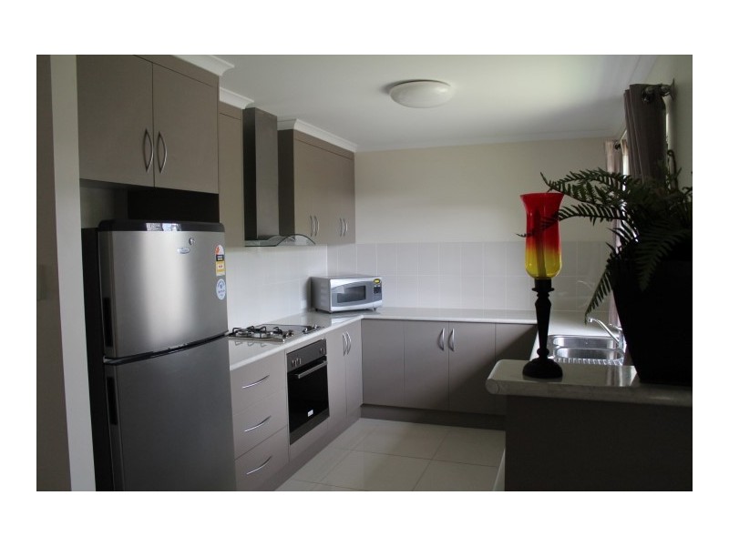 2A Ford Street, West Mackay QLD 4740