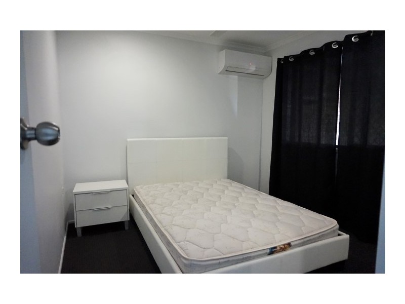 2/9 Stevenson Street, South Mackay QLD 4740