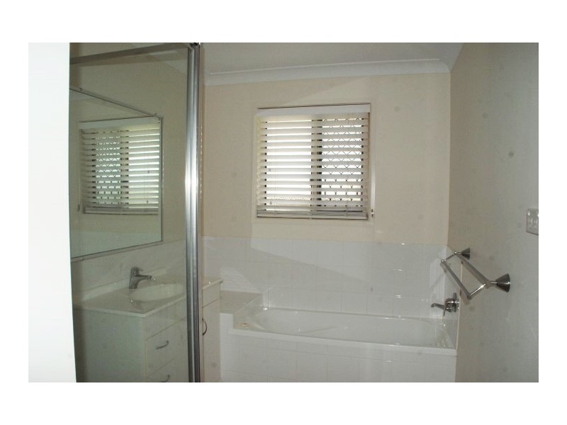 26 Hangan Street, Bucasia QLD 4750