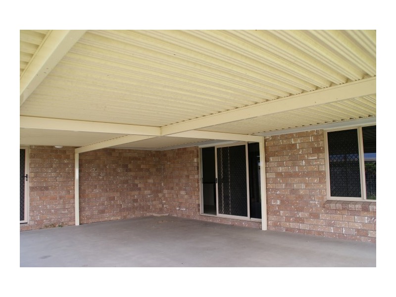 26 Hangan Street, Bucasia QLD 4750