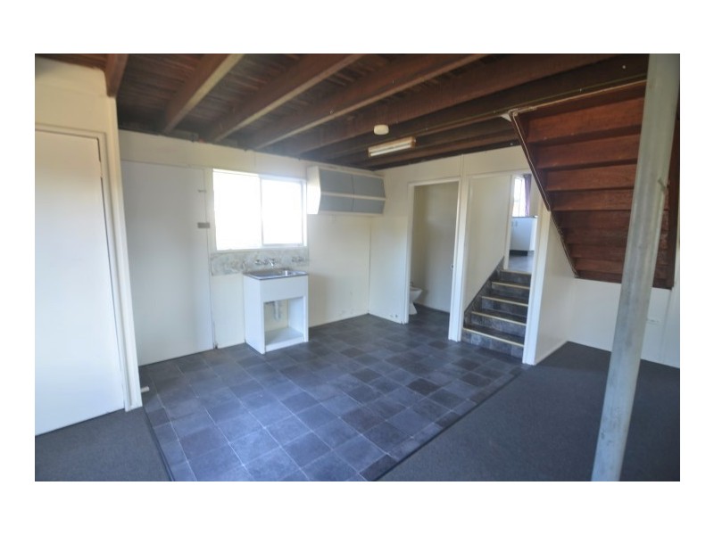 214 Bedford Road, Andergrove QLD 4740