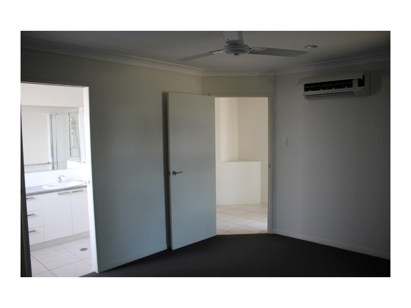 35 APPLICATIONS CLOSED – Sonoran St, Rural View QLD 4740