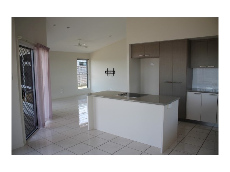 35 APPLICATIONS CLOSED – Sonoran St, Rural View QLD 4740