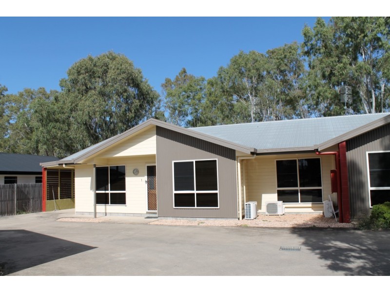 1/8 Cassia Court, Nebo QLD 4742