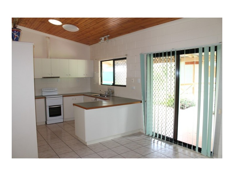 41 Reynolds Street, Nebo QLD 4742