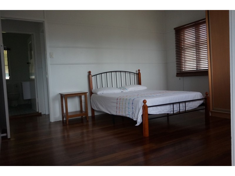 29 Donaldson Street, West Mackay QLD 4740