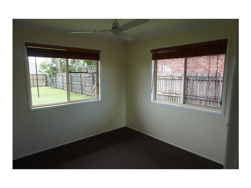 9 Lorne Court, Beaconsfield QLD 4740