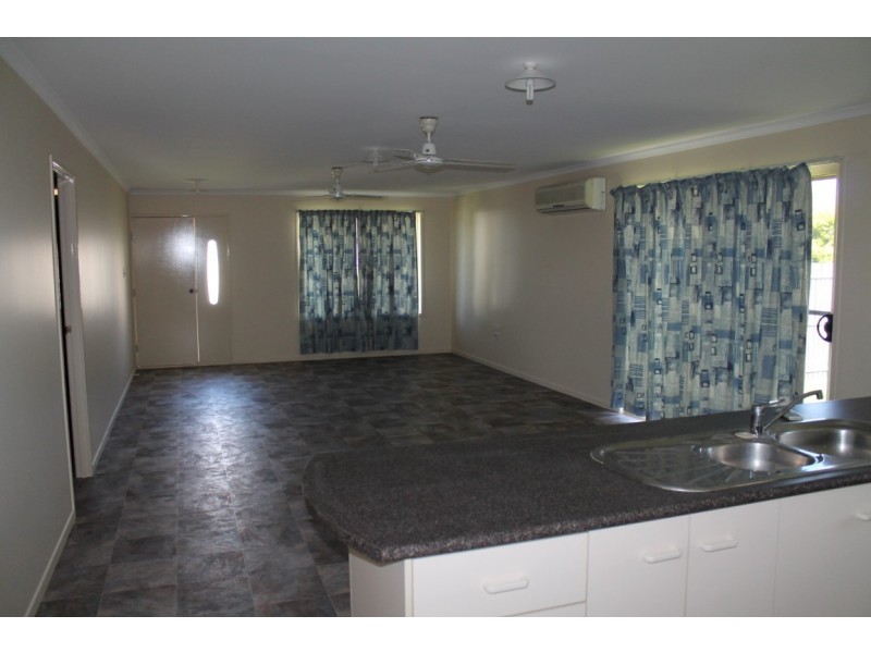 22 Nadina Drive, Beaconsfield QLD 4740