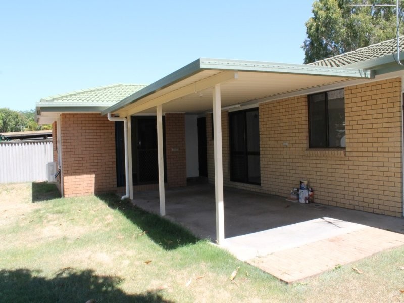 12 Bridge Rd, East Mackay QLD 4740