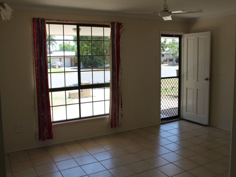 12 Bridge Rd, East Mackay QLD 4740