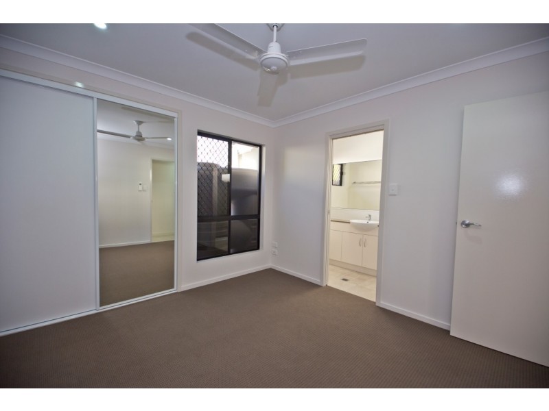 Unit 2/14 Petersen Street, North Mackay QLD 4740