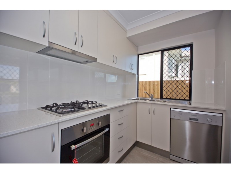 Unit 2/14 Petersen Street, North Mackay QLD 4740