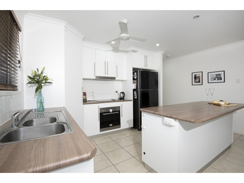 11 Kennedy Street, Walkerston QLD 4751