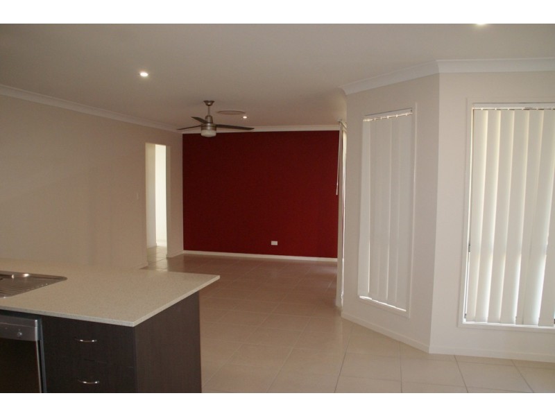 43 Suttor Street, Nebo QLD 4742