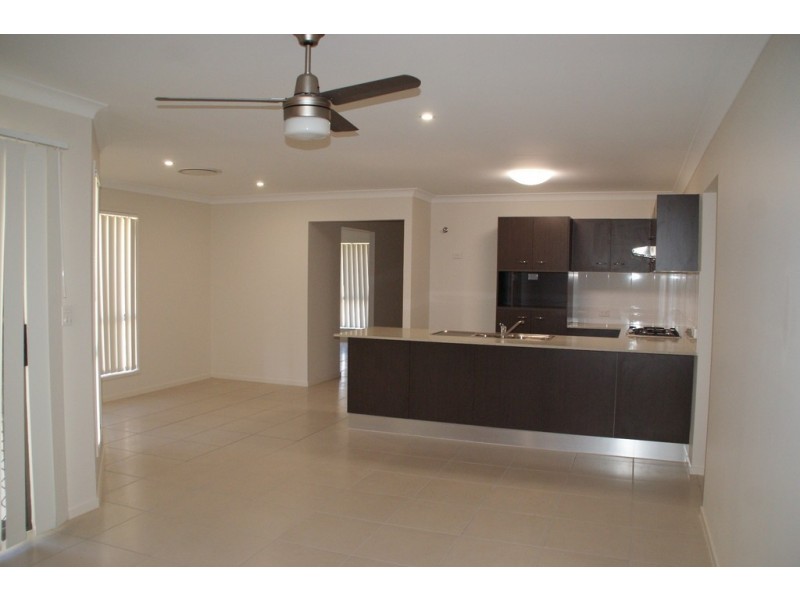 43 Suttor St, Nebo QLD 4742