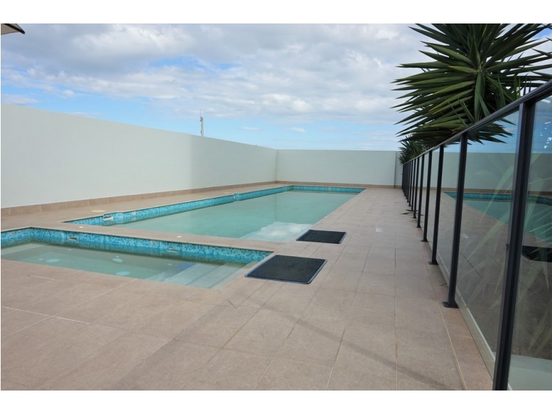 Unit 501/27 River Street, Mackay QLD 4740