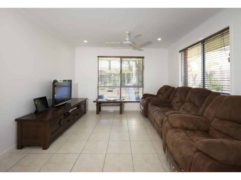 11 Kennedy Street, Walkerston QLD 4751