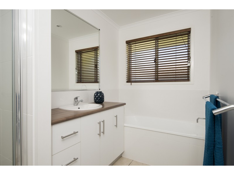 11 Kennedy Street, Walkerston QLD 4751