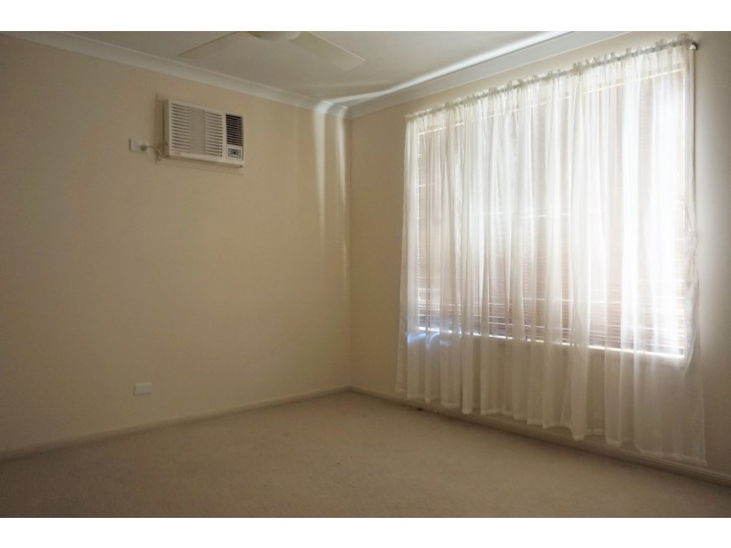 2 Shelley Court, Andergrove QLD 4740