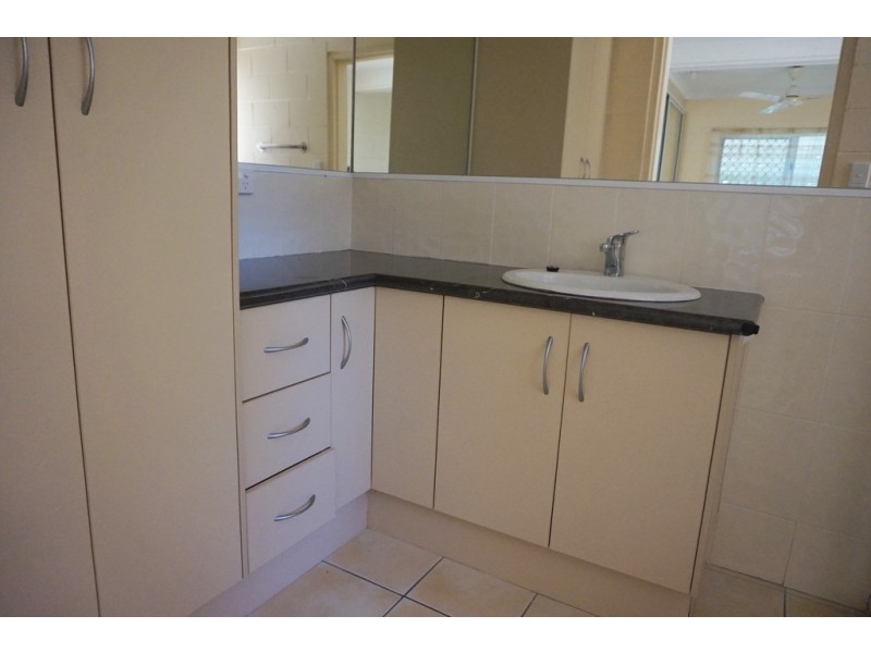 70 Goldsmith Street, Mackay QLD 4740