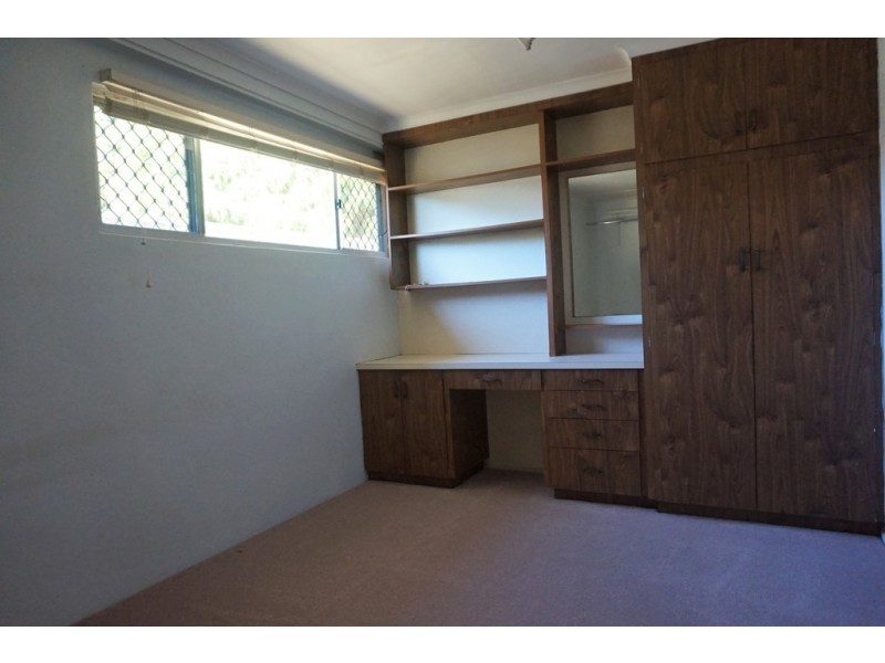 27 Streeter Avenue, West Mackay QLD 4740