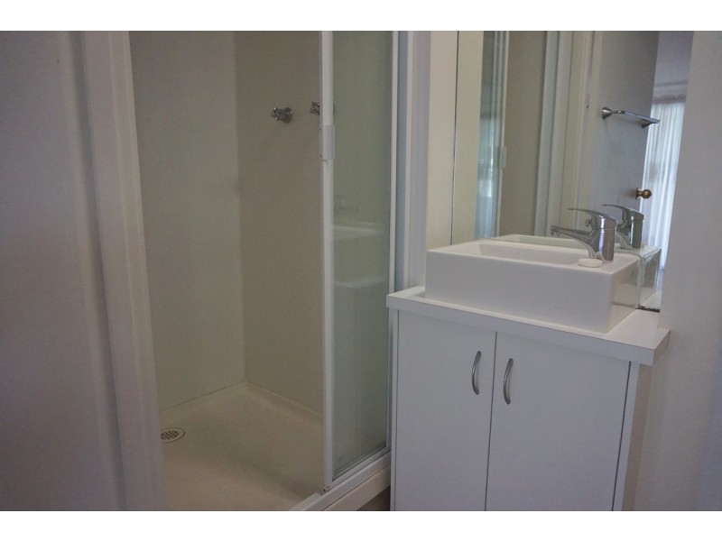 27 Streeter Avenue, West Mackay QLD 4740