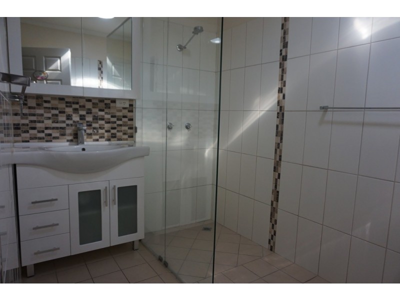 27 Streeter Avenue, West Mackay QLD 4740