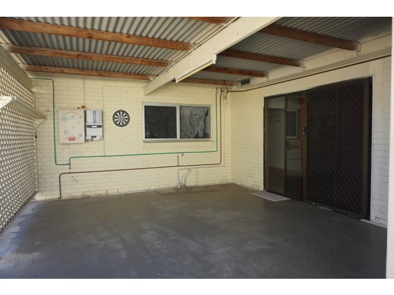 27 Streeter Avenue, West Mackay QLD 4740