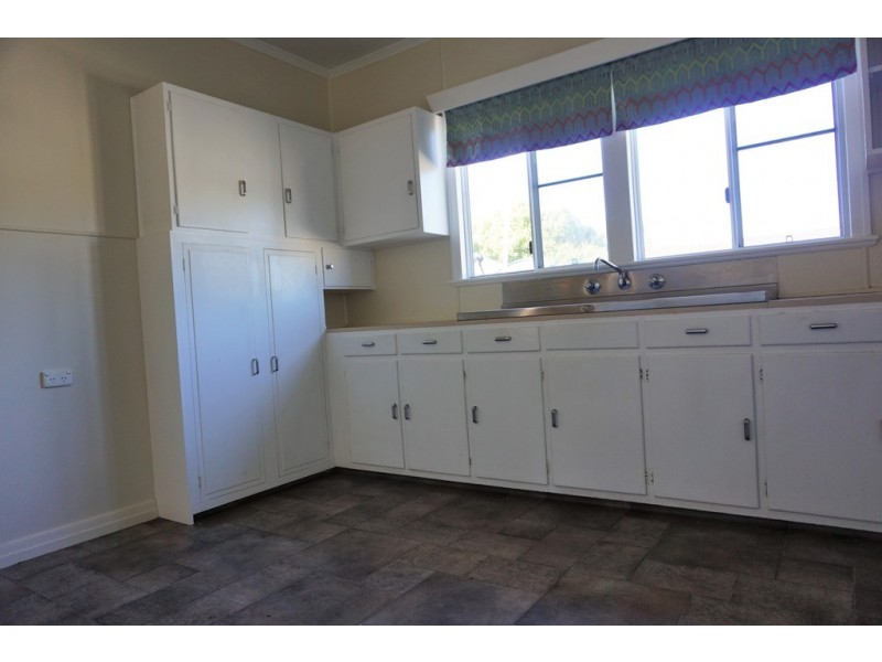 4 ***APPLICATIONS CLOSED*** Kenilworth Street, South Mackay QLD 4740