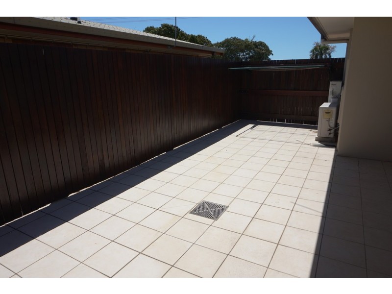 1/4 Symons Street, South Mackay QLD 4740