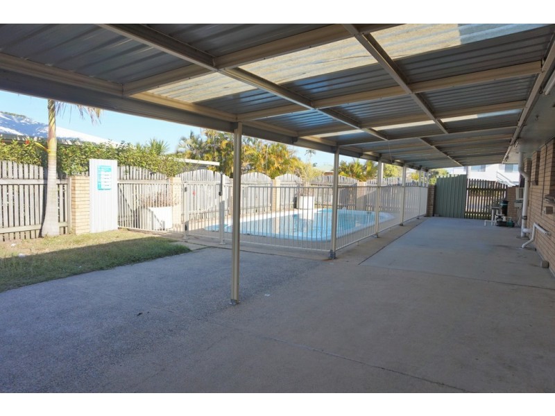 2 Bath Avenue, Ooralea QLD 4740