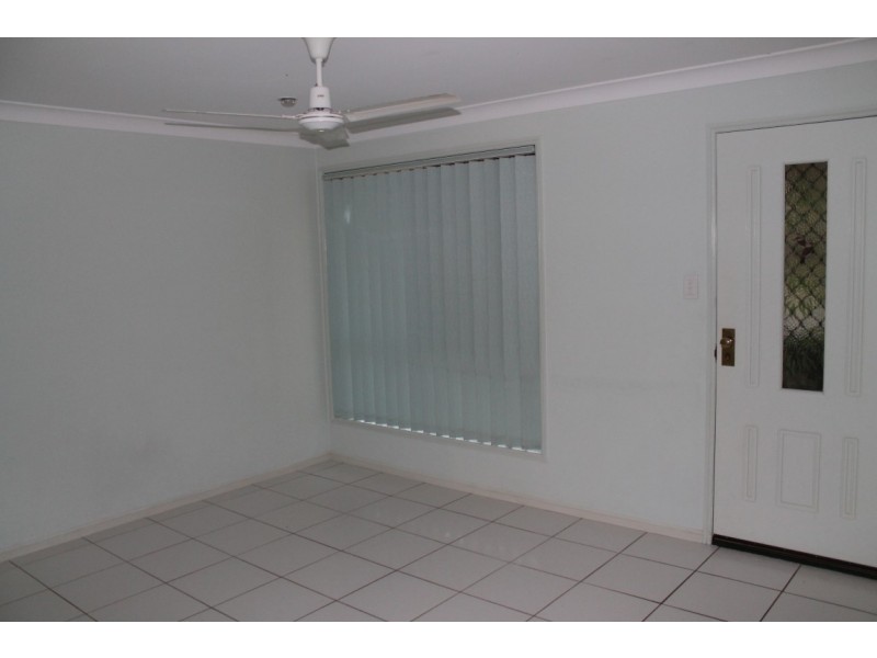 15 McHugh Street, Rural View QLD 4740